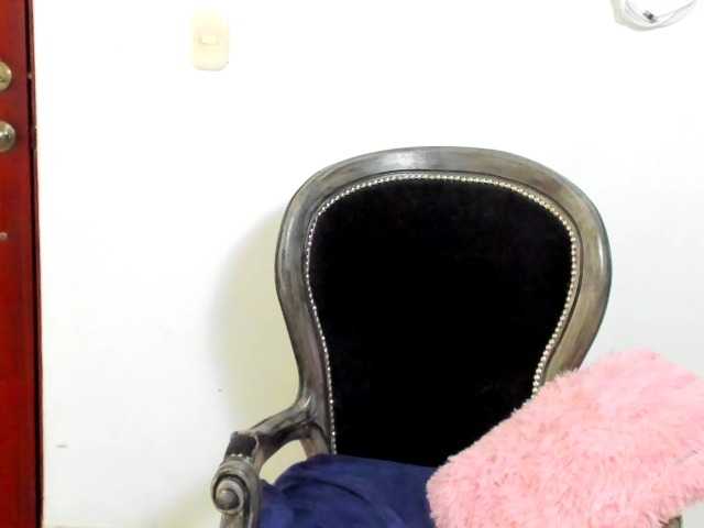 LaraCat1's BongaCams show and profile