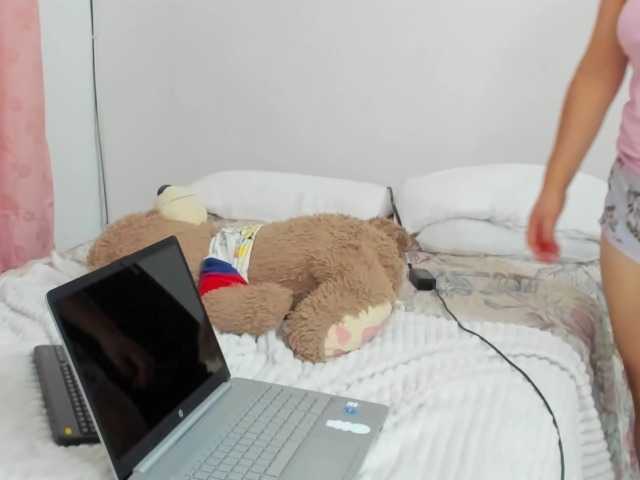 LaraCat1's BongaCams show and profile