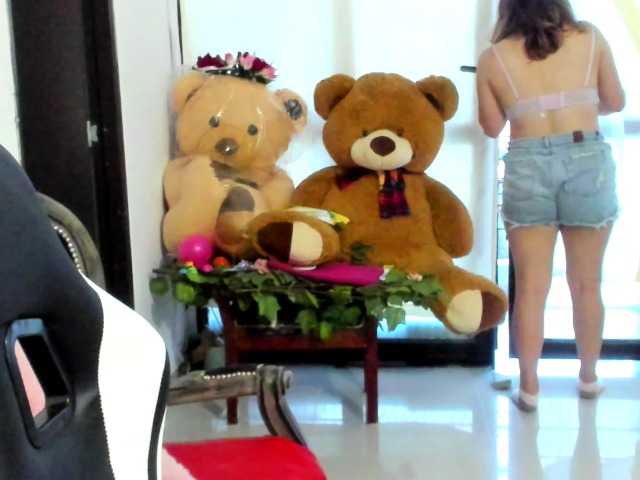 LaraCat1's BongaCams show and profile