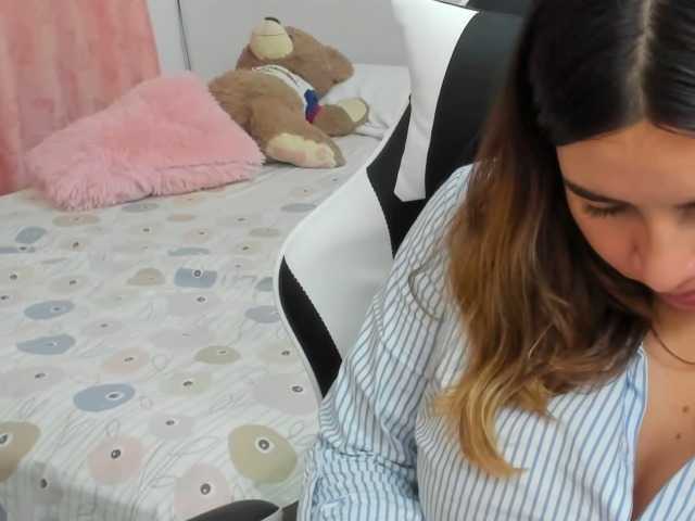 LaraCat1's BongaCams show and profile