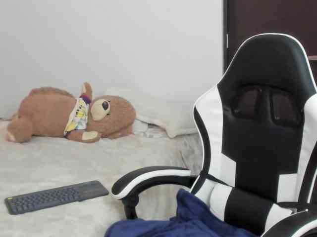 LaraCat1 Live Webcam on BongaCams