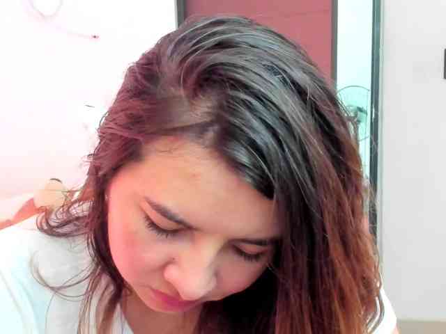 LaraCat1 Live Webcam on BongaCams