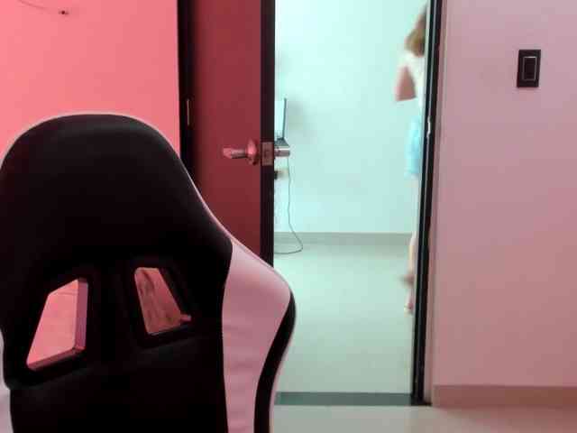 LaraCat1 Live Webcam on BongaCams