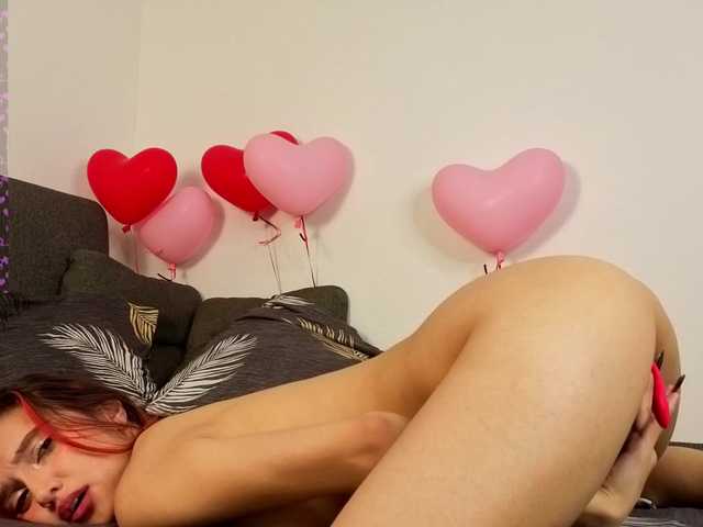 Linaage free chat on liveonude