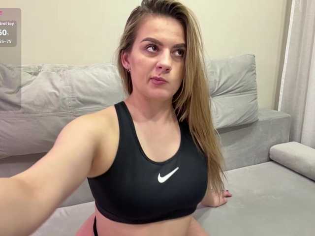 ZoilaSpadafore's BongaCams show and profile