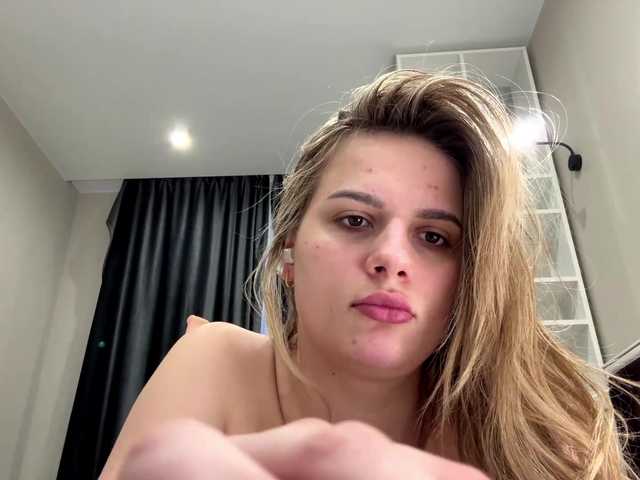 ZoilaSpadafore's BongaCams show and profile