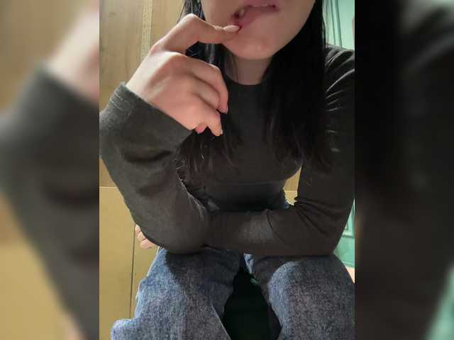 Profile and Statistics for your-baby00 on BongaCams