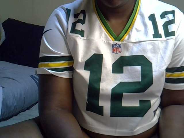 Sexass's BongaCams show and profile