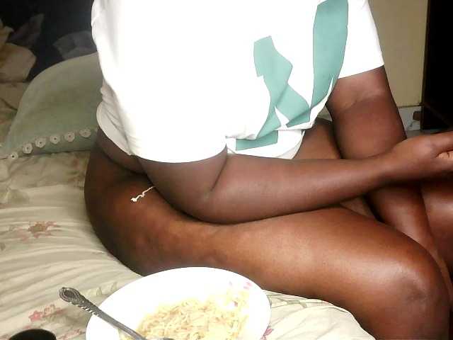 Sexass's BongaCams show and profile