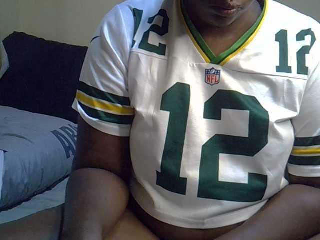 Sexass's BongaCams show and profile