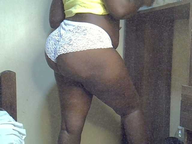 Sexass's BongaCams show and profile