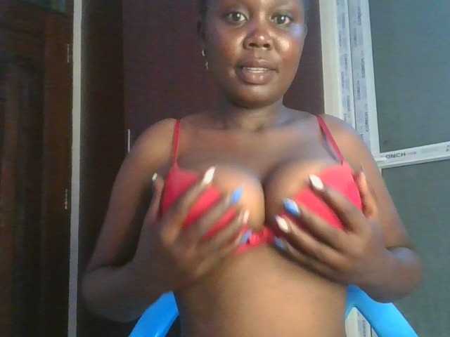 VarlKay's BongaCams show and profile