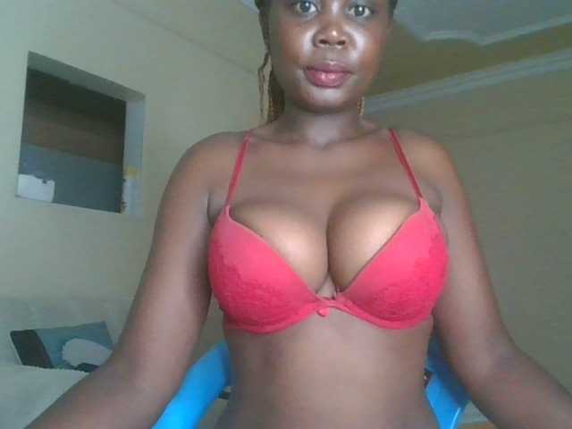 VarlKay's BongaCams show and profile