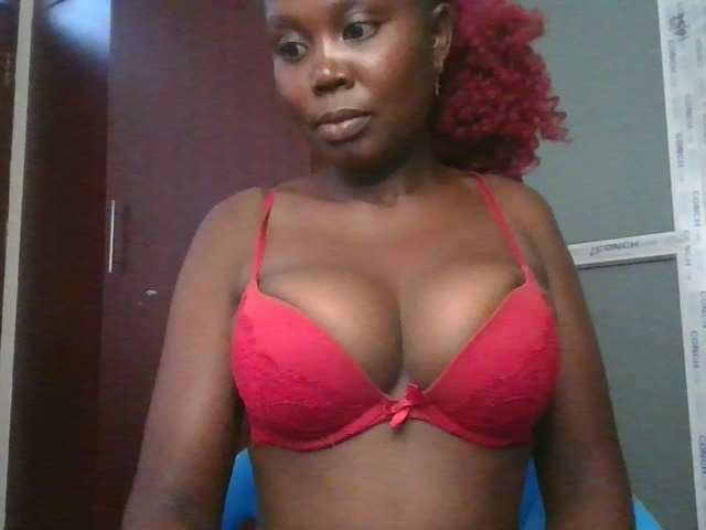 VarlKay's BongaCams show and profile