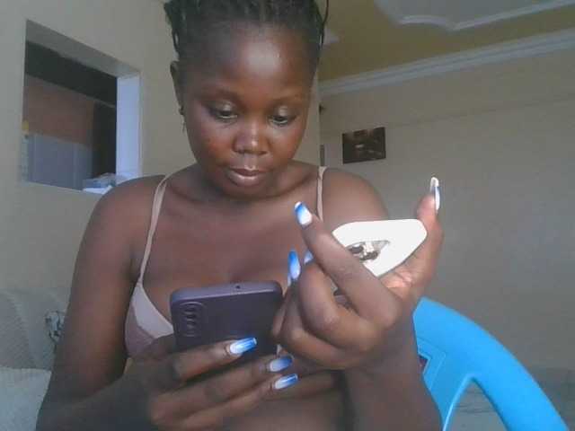 VarlKay's BongaCams show and profile