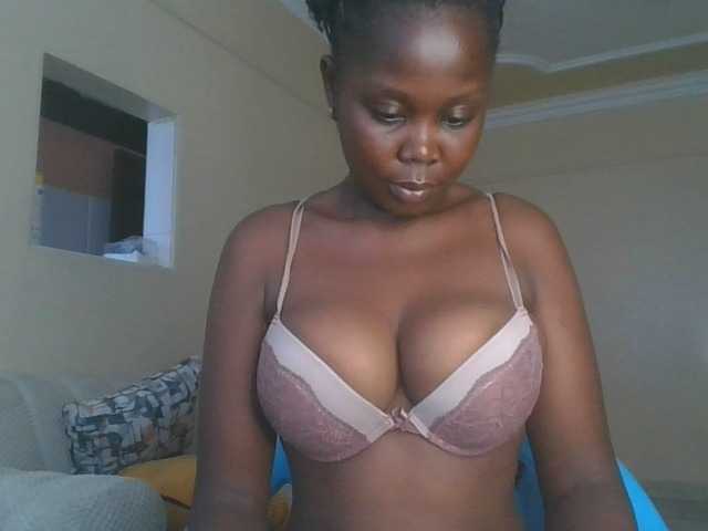 VarlKay's BongaCams show and profile