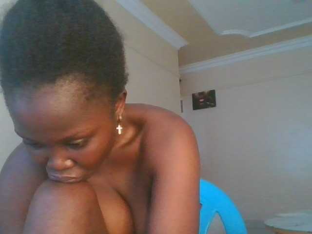 VarlKay's BongaCams show and profile