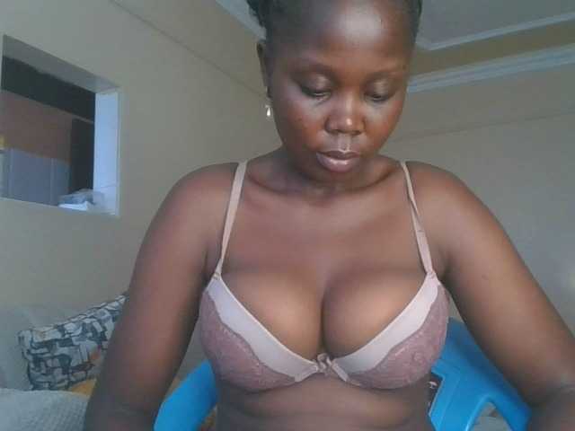 VarlKay's BongaCams show and profile