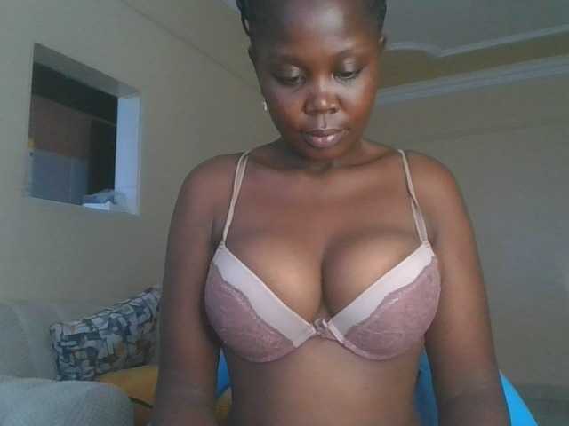 VarlKay's BongaCams show and profile