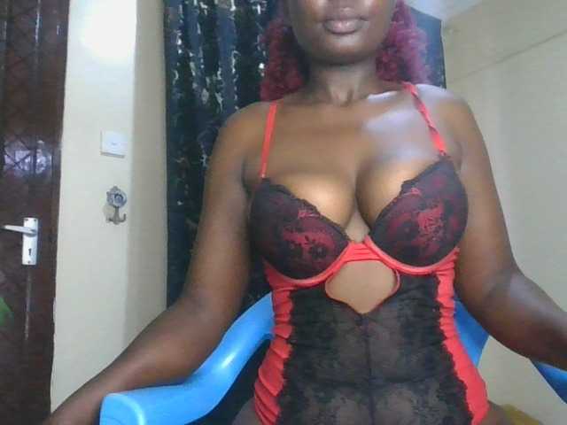 VarlKay's BongaCams show and profile