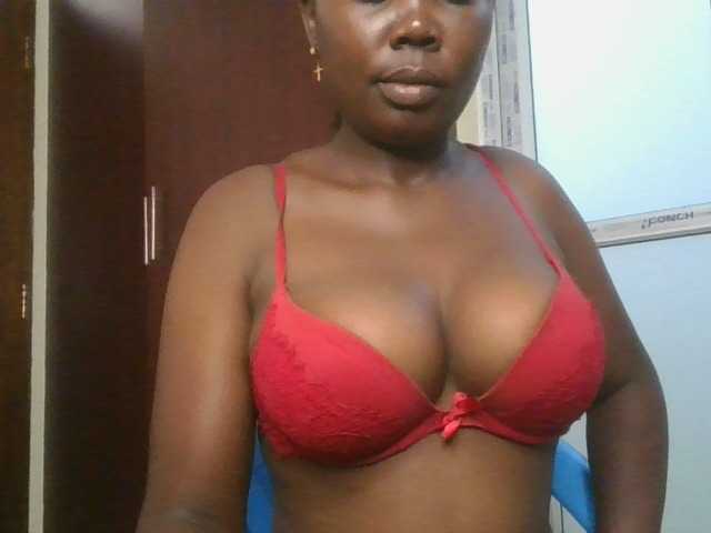 VarlKay's BongaCams show and profile