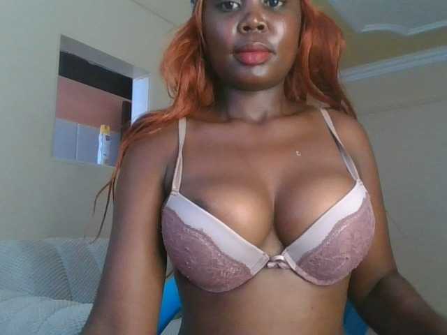 VarlKay's BongaCams show and profile