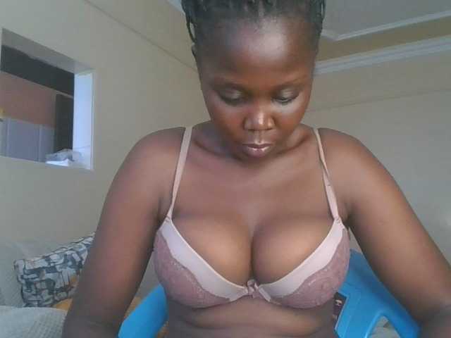 VarlKay's BongaCams show and profile