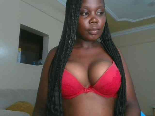 VarlKay Live Webcam on BongaCams