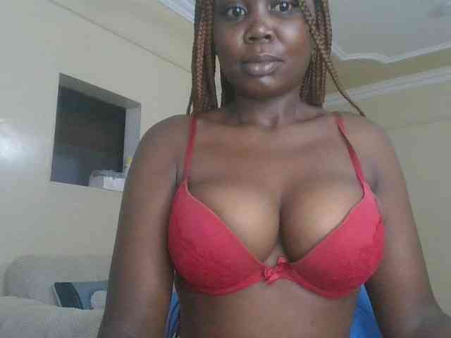 VarlKay Live Webcam on BongaCams