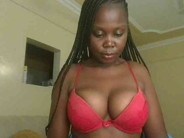 VarlKay Live Webcam on BongaCams