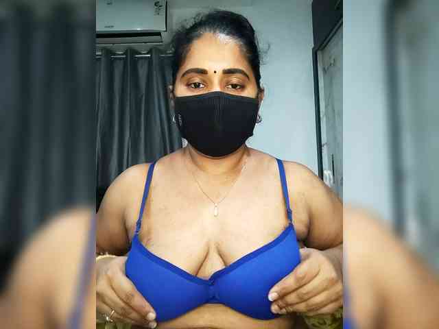 Ruthikasweety90 webcam