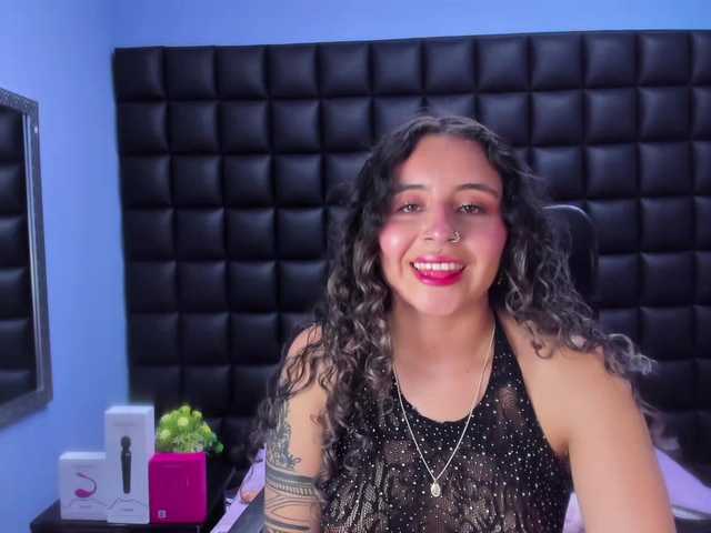 tinylove's BongaCams show and profile