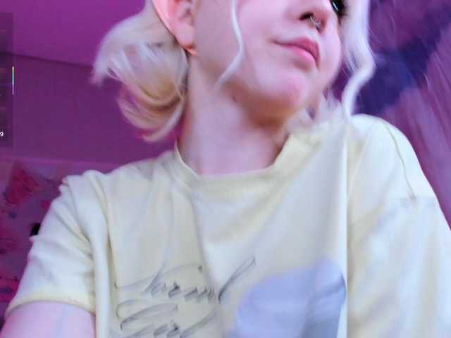 1stEva's BongaCams show and profile