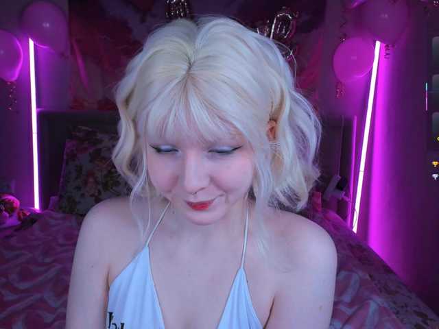 1stEva's BongaCams show and profile