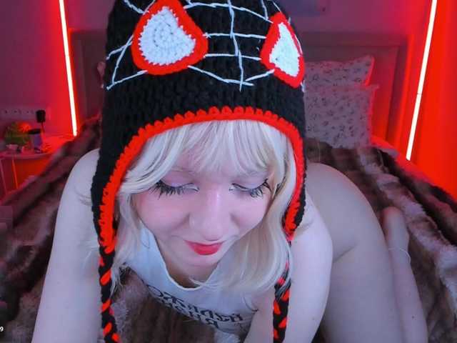 1stEva's BongaCams show and profile