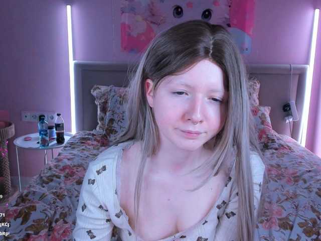 1stEva's BongaCams show and profile