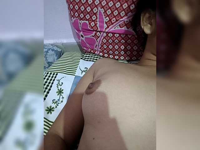 CamX1's BongaCams show and profile