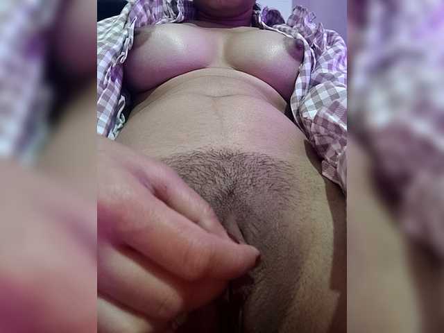 CamX1's BongaCams show and profile