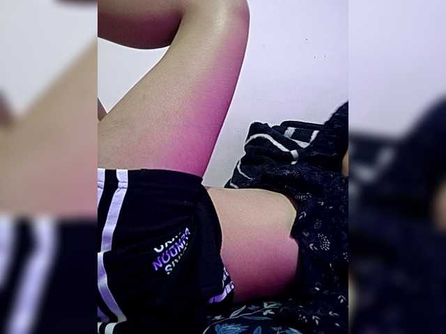 CamX1's BongaCams show and profile