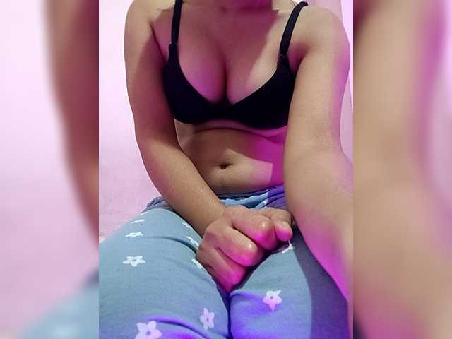 CamX1's BongaCams show and profile