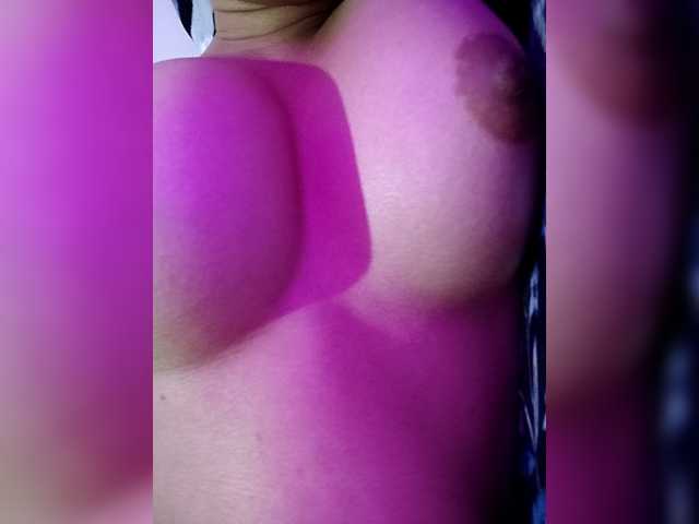 CamX1's BongaCams show and profile