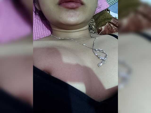 CamX1's BongaCams show and profile