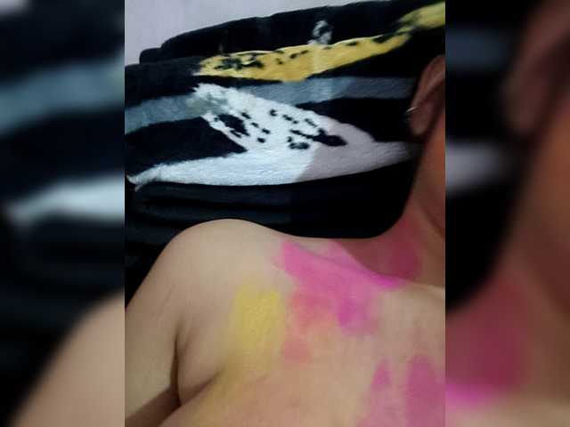 CamX1's BongaCams show and profile