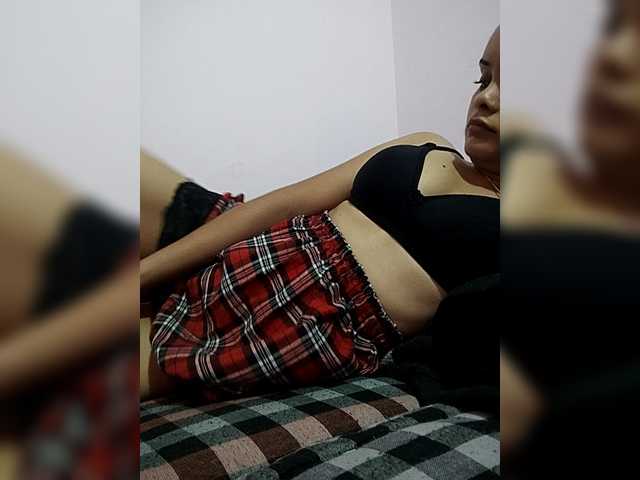 CamX1's BongaCams show and profile