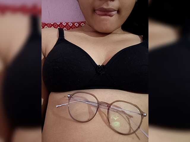 CamX1's BongaCams show and profile