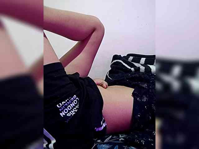 CamX1 Live Webcam on BongaCams