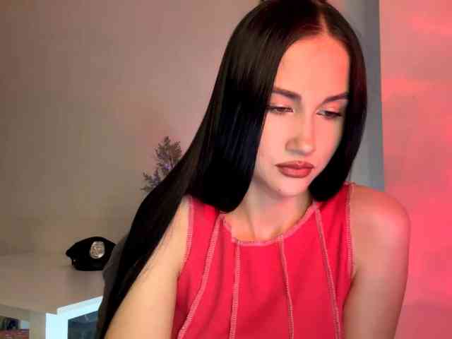 MirandaIveson webcam