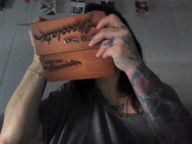 toxicnikki's BongaCams show and profile