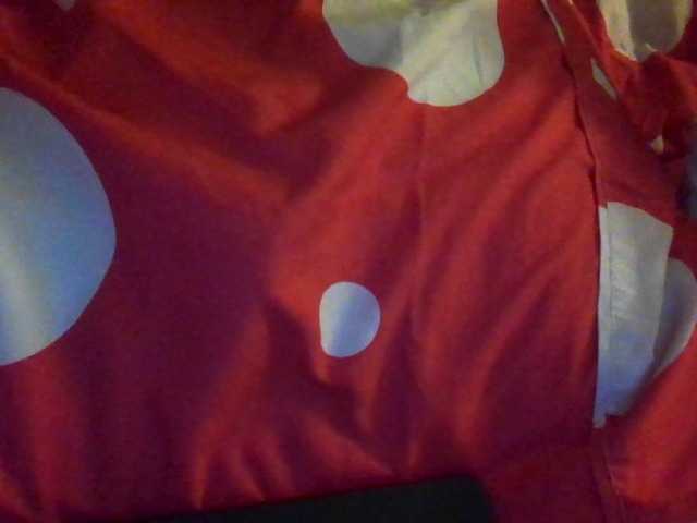 toxicnikki's BongaCams show and profile