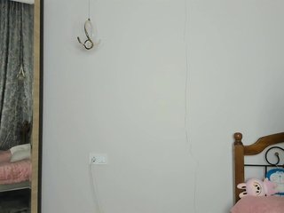 amiya-cute Porn Show